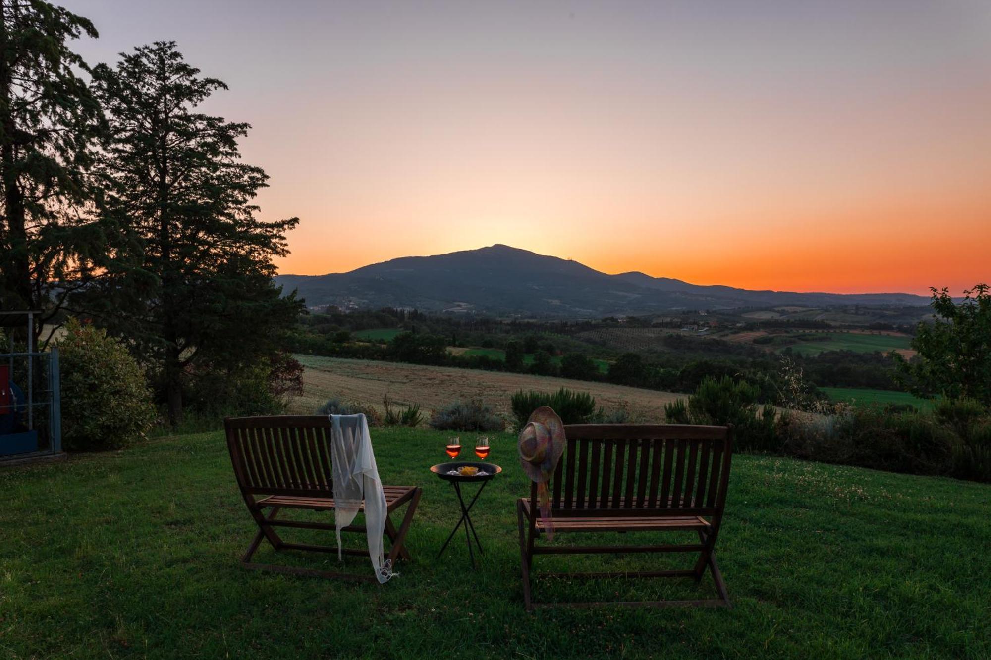 Agriturismo Spazzavento Palazzone Exteriör bild